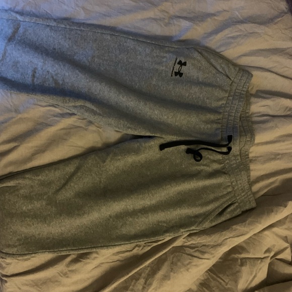 Under Armour Sweatpants - Picture 2 of 2